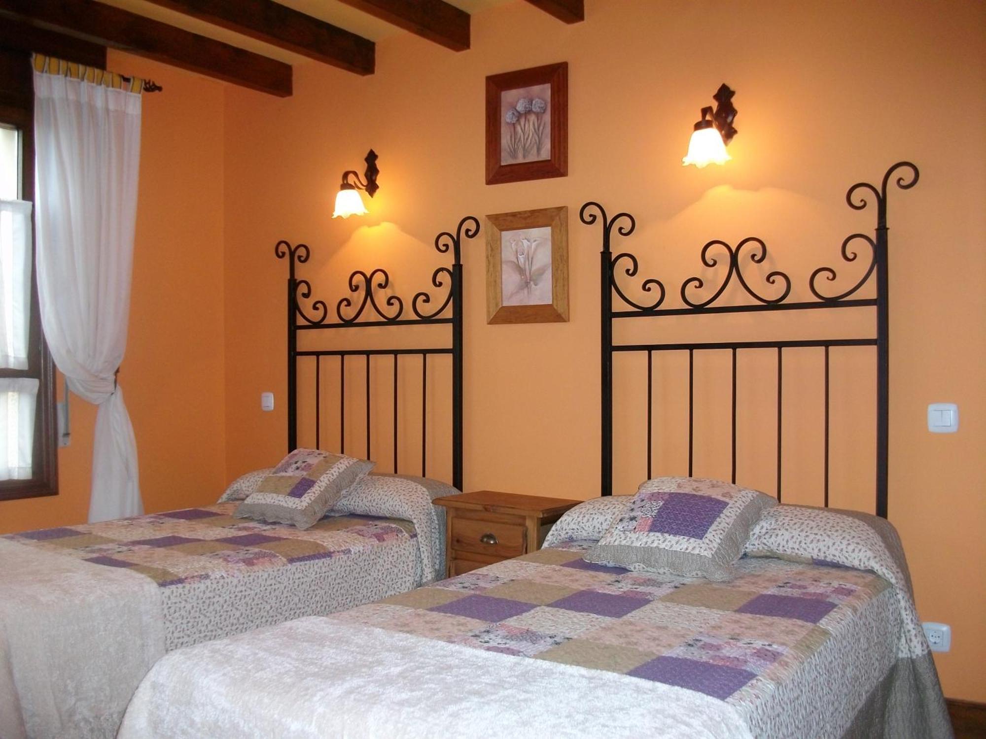 Casa De Labranza Ria De Castellanos Hotell Arnuero Eksteriør bilde